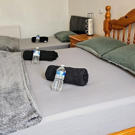 Affordable Private Rooms In Wembley Londra Dış mekan fotoğraf